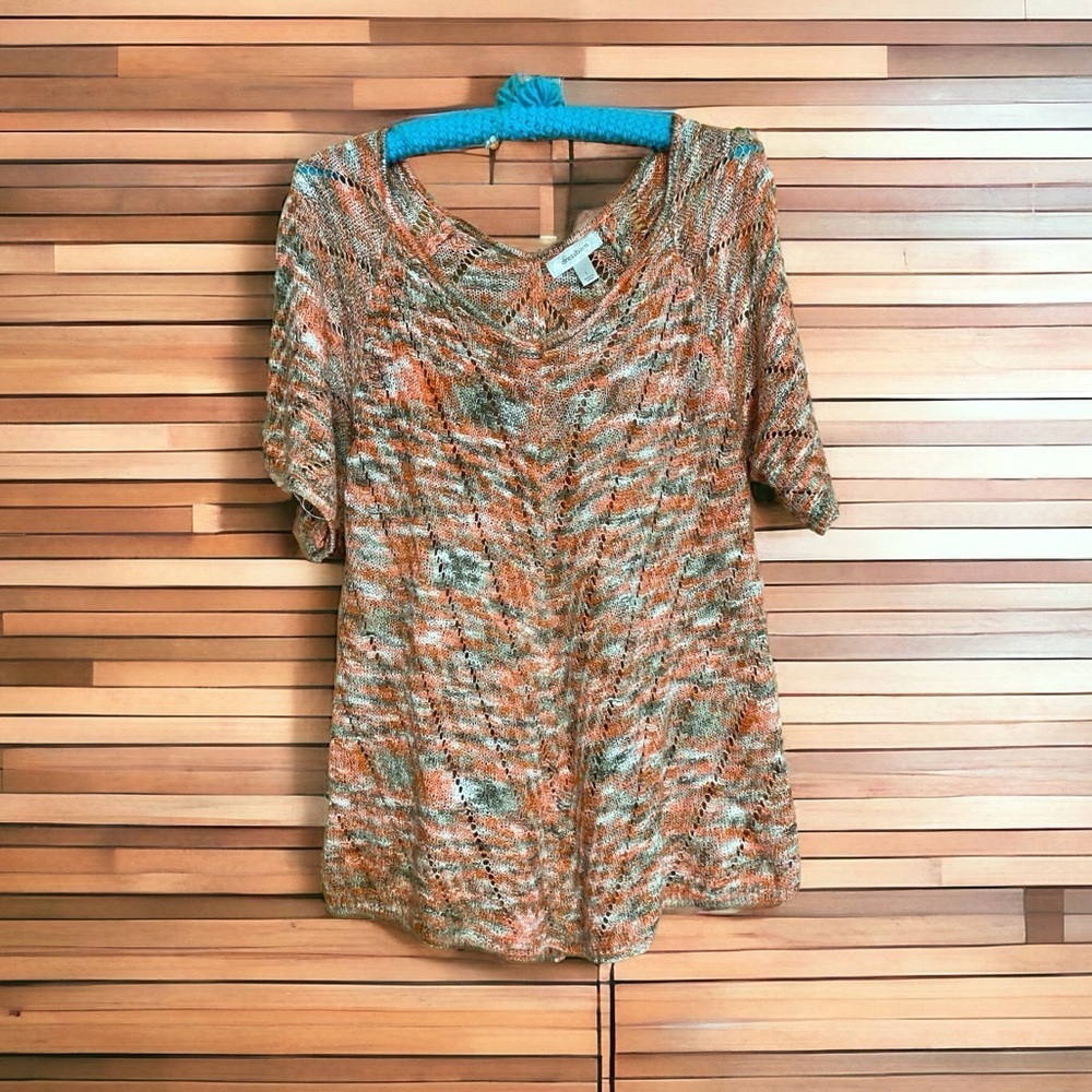 Dressbarn 100% acrylic sweater, short sleeve V-neck orange khaki white